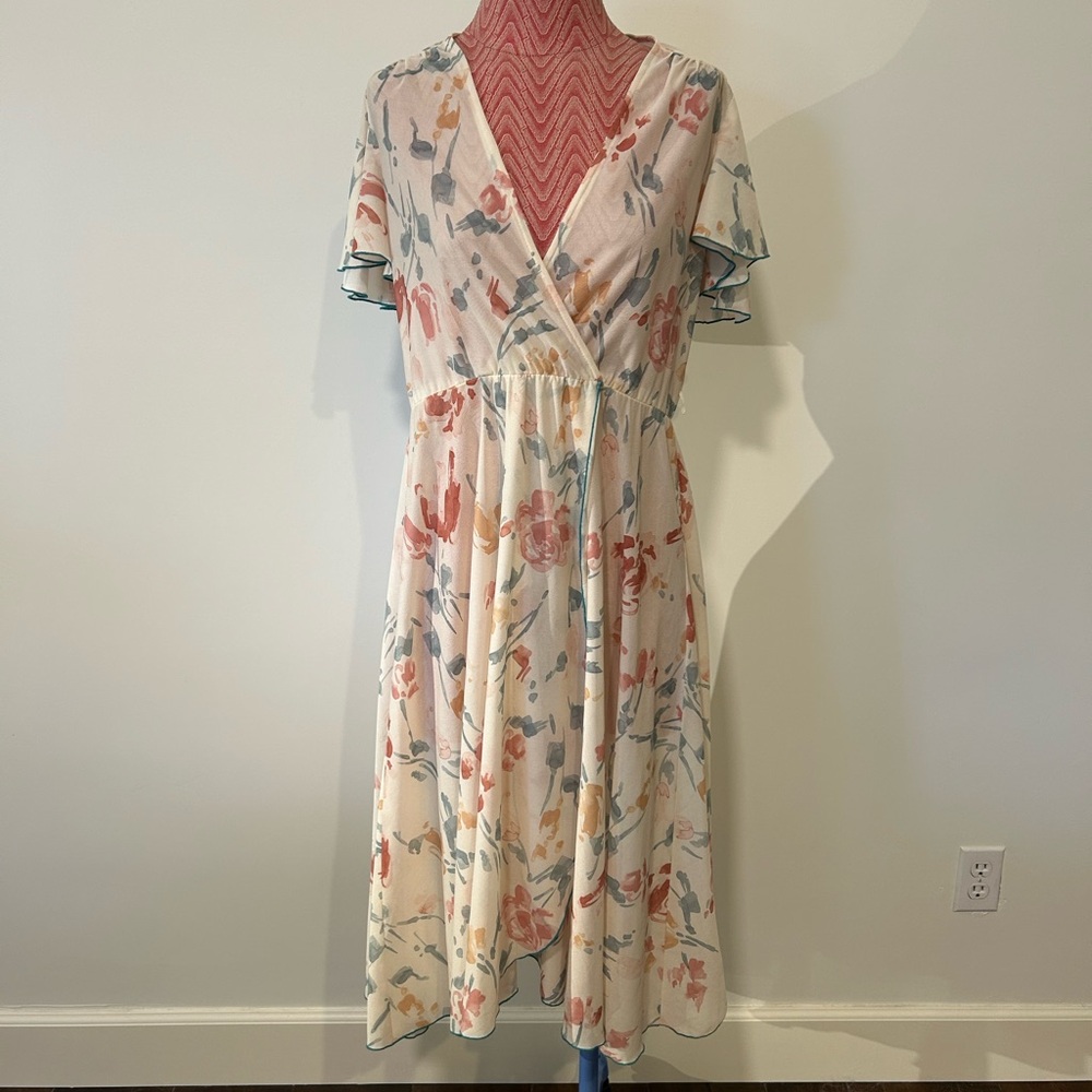 Vintage Floral V-Neck Dress